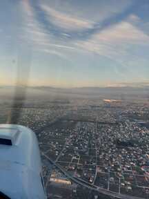 Πτήση πάνω από τη Λάρισα